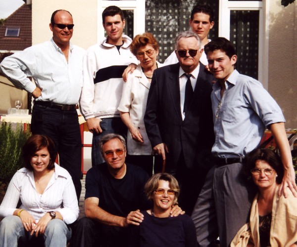 Gyuri cu familia - 2003