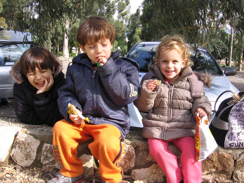 omer_friends_02