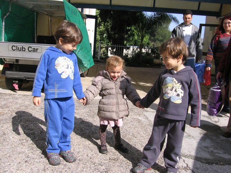 omer_friends_03